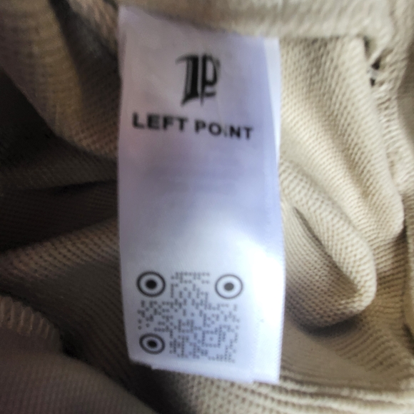 Left Point Italy Rhinestone Goofy Sweater Size 2x Fits XL - Picture 6 of 7